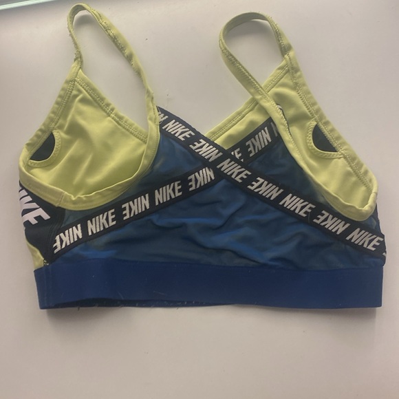 nike bra - Picture 2 of 3